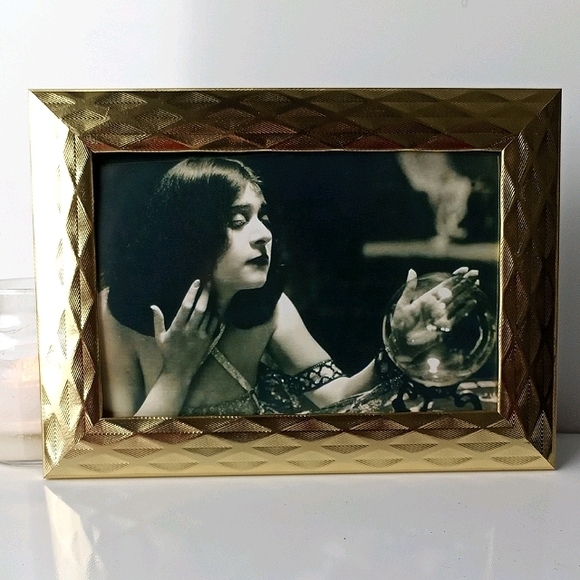 Vintage Gypsy Wiccan Fortune teller Crystal ball, Victorian gypsy Woman Art - Picture 5 of 8